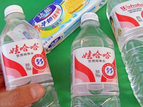 鐘睒睒接受央視專訪 為什么生產(chǎn)綠瓶農(nóng)夫山泉